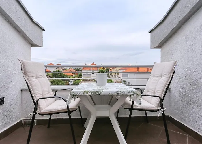 Apartment Elena