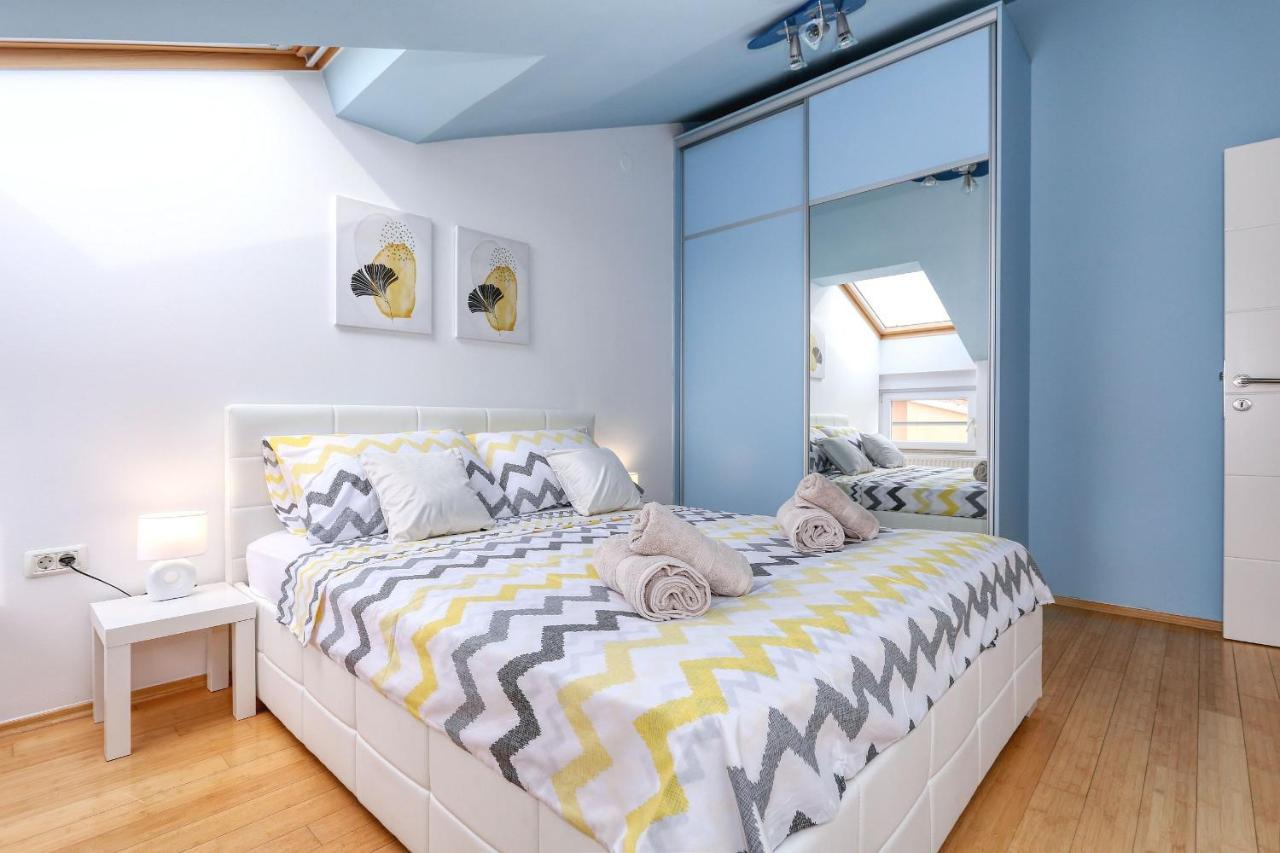 Apartament Elena *